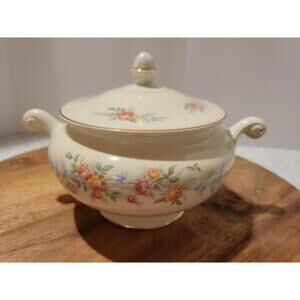 Vintage Homer Laughlin Eggshell Nautilus Floral Sugar Bowl W Lid USA Gold Trim